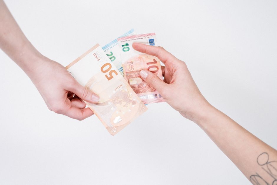 회사가 낸 휴가비 40만 원이 왜 제 월급명세서에 안 찍혔을까요? (직원용·사장용 계산이 서로 다릅니다)