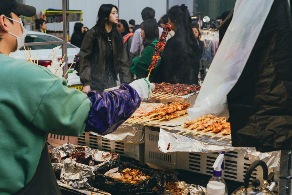 휴게소 지도에 없는 시간표가 있습니다 — 오전 11시 전에 가야만 만나는 것들